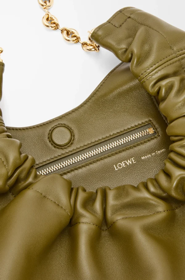 537a26e84d197d03eb3dbef8afa15776-scaled-1.webp Small Squeeze bag in mellow nappa lambskin