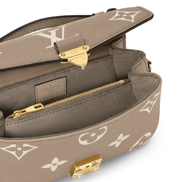 Pochette Métis East West