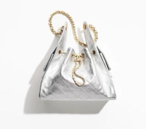 6a1aebe063301794bc570874c9a5f139.jpg CHANEL 25 small handbag