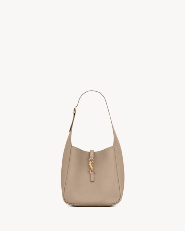 LE 5 À 7 SUPPLE SMALL IN GRAINED LEATHER