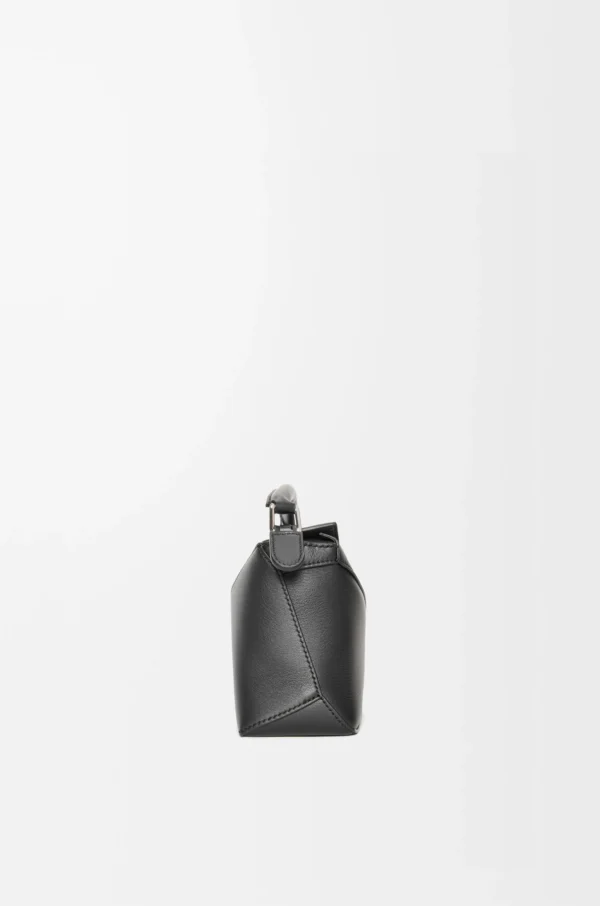 a6e9290d28be0c7872819e98974f6cf5-scaled-1.webp Mini Puzzle Edge bag in classic calfskin