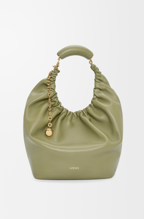 abcc2f2caaa0fcfcbc7de3479c39d367.png Medium Squeeze bag in mellow nappa lambskin