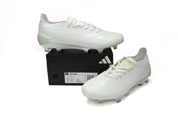 adidas_predator_mutator_20_1_low_all_white_ig18029__19DDC40B4EB1B.jpg Adidas Predator Mutator 20.1 Low All White IG18029