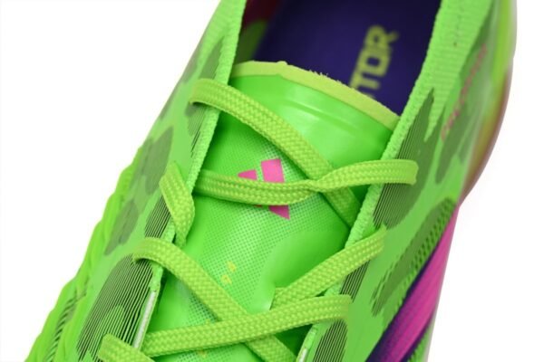 adidas_predator_mutator_20_1_low_green_pink_purple__ig8771__19DDC54AA0511.jpg Adidas Predator Mutator 20.1 Low Green Pink Purple IG8771