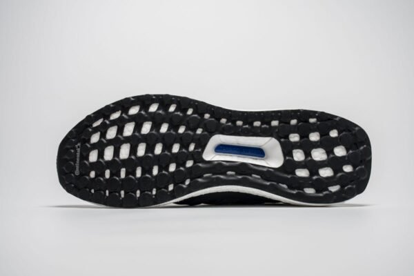 adidas_ultra_boost_4_0_navy_multi_colorbb6165_178FE113B0412.jpg Adidas Ultra Boost 4.0 Navy Multi-Color BB6165