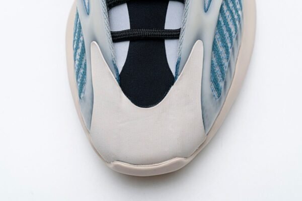 Adidas Yeezy 700 V3 “Kyanite”  GY0260