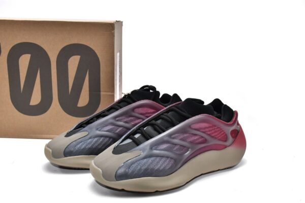 adidas Yeezy 700 V3 Fade Carbon GW1814