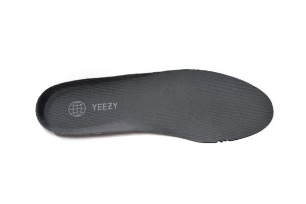 adidas_yeezy_boost_350_v2_dark_beluga__hq7045_185DD93367910.jpg Dope sneakers adidas Yeezy Boost 350 V2 Dark Beluga HQ7045