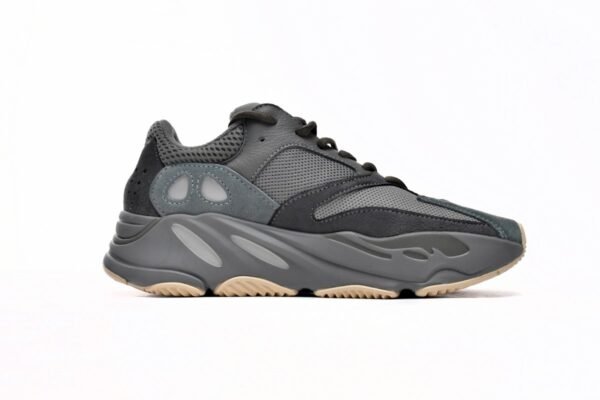 adidas_yeezy_boost_700_teal_blue_fw2499_184A90C989C18.jpg adidas Yeezy Boost 700 Teal Blue FW2499