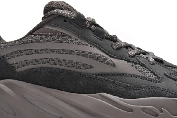 adidas Yeezy Boost 700 V2 Enflame Amber Mauve GZ0724