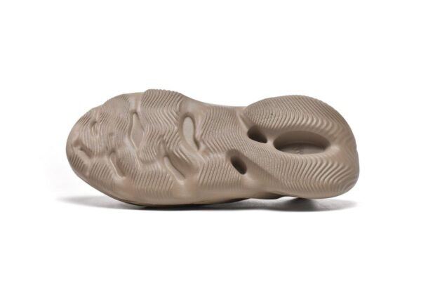 adidas Yeezy Foam Runner Mist GV6774