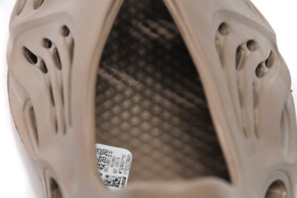 adidas Yeezy Foam Runner Mist GV6774