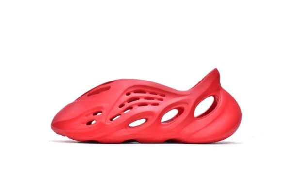 adidas_yeezy_foam_runner_vermillion_gw3355__1791857F25D1C.jpg adidas Yeezy Foam Runner Vermillion GW3355