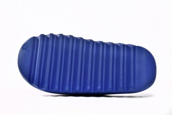 adidas_yeezy_slide_azure_id4133_179A2AA28CE12.jpg adidas Yeezy Slide Azure ID4133