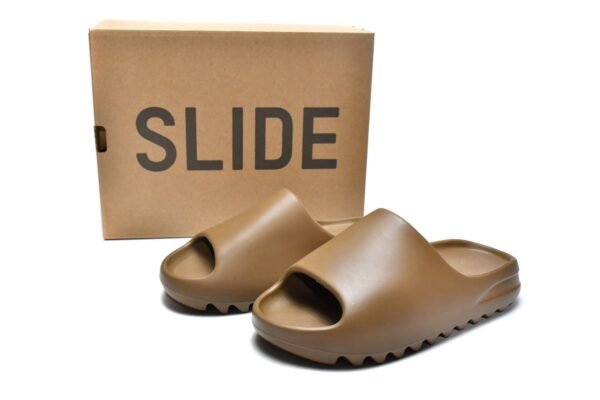 adidas_yeezy_slide_core_g55492_179A332614F16.jpg adidas Yeezy Slide CORE G55492