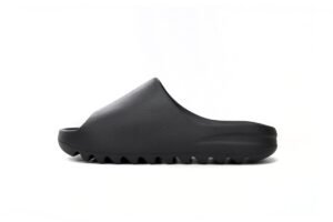 adidas_yeezy_slide_onyx_hq6448__18C626748DE14.jpg Dope sneakers Adidas Yeezy Slide Reps Onyx HQ6448