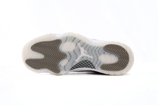 air_jordan_11_retro_low__cement_grey__av2187_140_1832ADA66BA19.jpg Air Jordan 11 Retro Low “Cement Grey” AV2187-140