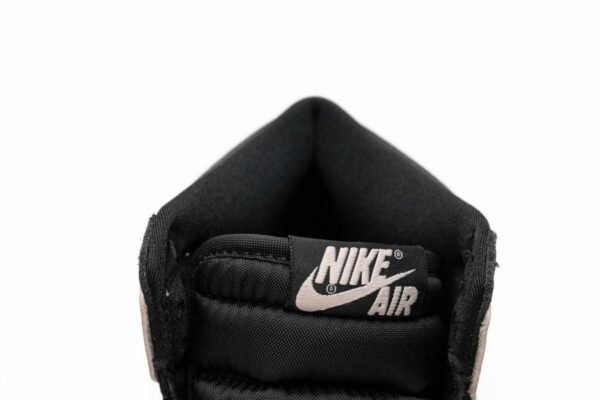 Air Jordan 1 Retro High OG -Volt Gold- 024 555088-118