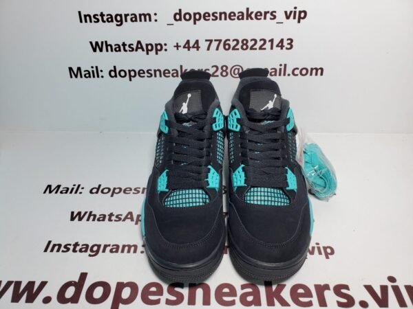 Air Jordan 4 Retro