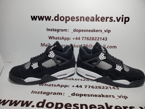 air_jordan_4_retro_white_thunder_fq8138_001_1AF3A3EAAF213-scaled-1.jpg Air Jordan 4 Retro White Thunder FQ8138-001