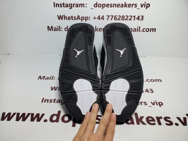 air_jordan_4_retro_white_thunder_fq8138_001_1AF3A3ED6F518-scaled-1.jpg Air Jordan 4 Retro White Thunder FQ8138-001