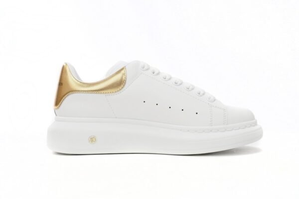 alexander_mcqueen_sneaker_golden_tail_1880D9738CF15.jpg Alexander McQueen Sneaker Golden Tail