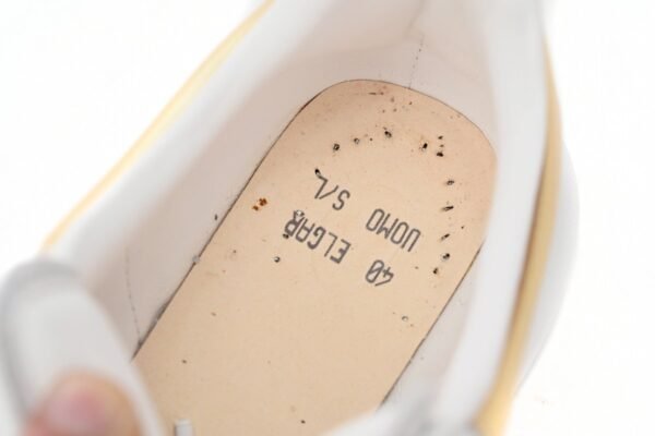 alexander_mcqueen_sneaker_golden_tail_1880D97391016.jpg Alexander McQueen Sneaker Golden Tail