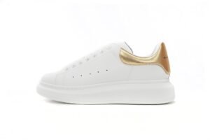 alexander_mcqueen_sneaker_golden_tail_1880D9739D51D.jpg Alexander McQueen Sneaker Golden Tail