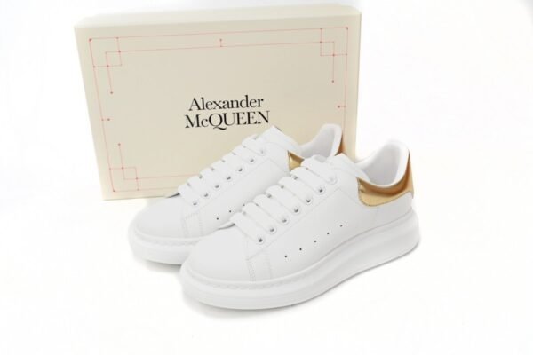 alexander_mcqueen_sneaker_golden_tail_1880D97403313.jpg Alexander McQueen Sneaker Golden Tail