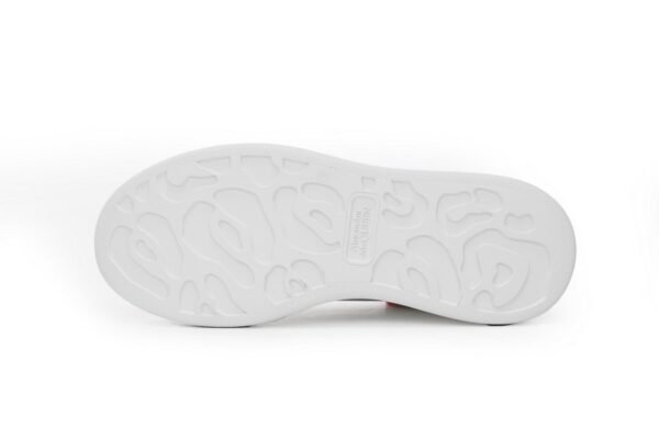 alexander_mcqueen_sneaker_powder_glue_187BCE4D8C116.jpg Alexander McQueen Sneaker Powder Glue