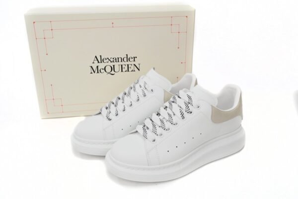 Alexander McQueen Sneaker Stone Pattern