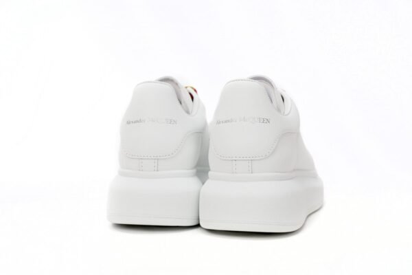 alexander_mcqueen_sneaker_white_paper_187BCD33B9110.jpg Alexander McQueen Sneaker White Paper