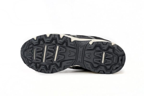 ASICS Gel-venture Black Ash 1012B359-003