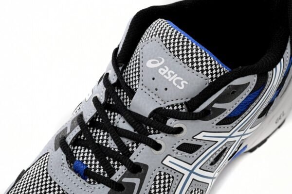 asics_gel_venture_black_royal_blue_1012b359_005_1A1B66FF9C114.jpg ASICS Gel-venture Black Royal Blue 1012B359-005