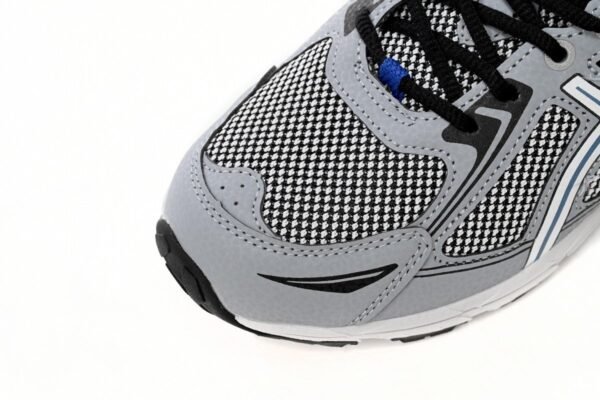 asics_gel_venture_black_royal_blue_1012b359_005_1A1B66FFA1F11.jpg ASICS Gel-venture Black Royal Blue 1012B359-005