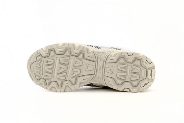 ASICS Gel-venture Mipolan 1011B550-101