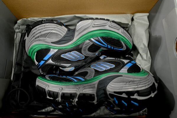 Balenciaga 10 XL Black Blue Green 784342 W2MV2 1143