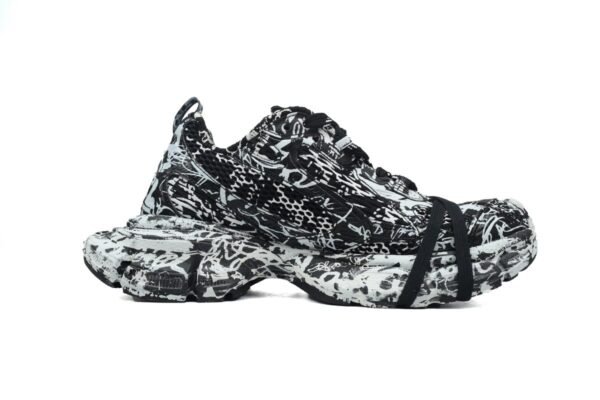 Balenciaga 3XL Luminous Black Graffiti 734731 W3XDC 0236