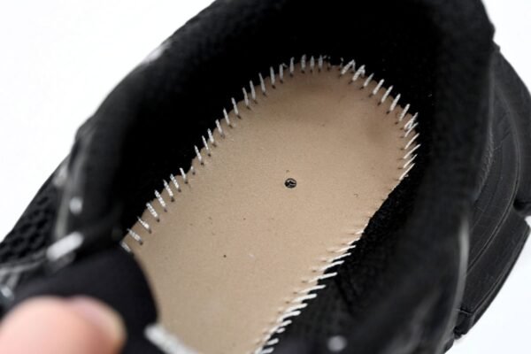 Balenciaga All Black 734733 W2RC6 0203