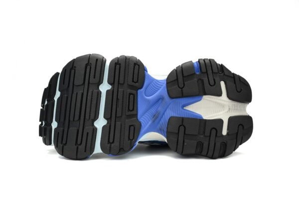 balenciaga_cargo_sneaker_blue_784339_w2mv1_1758_1A50720763310.jpg Balenciaga CARGO Sneaker Blue 784339-W2MV1-1758