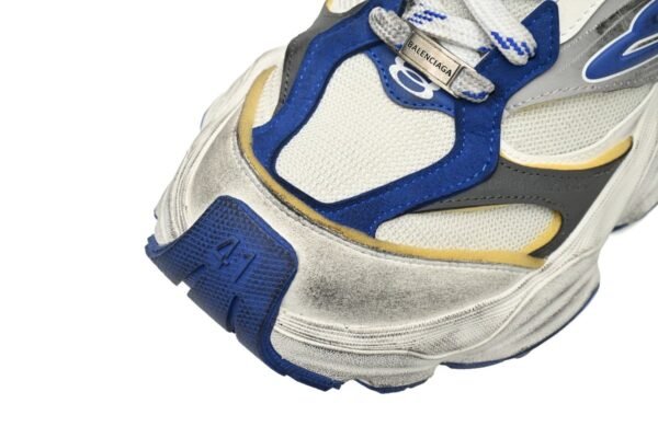 balenciaga_cargo_sneaker_white_blue_784339_w2mv1_5895_1A506FEF0D519.jpg Balenciaga CARGO Sneaker White Blue 784339-W2MV1-5895
