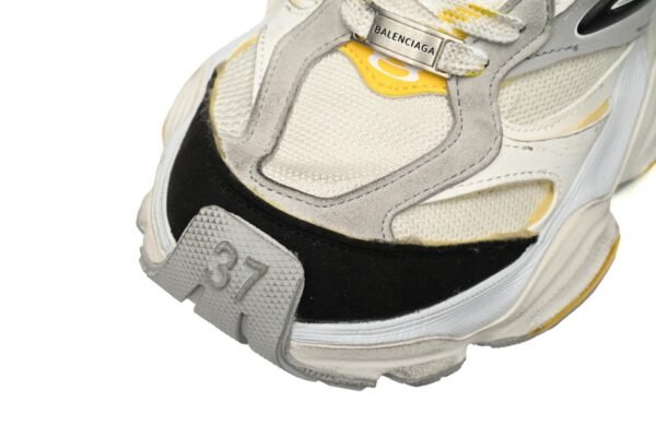 balenciaga_cargo_sneaker_white_yellow_silver_784339_w2mv1_1170_1A506F1FAF91E.jpg Balenciaga CARGO Sneaker White yellow silver 784339-W2MV1-1170