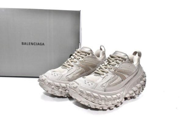 balenciaga_defender_beige_685611_w2ra6_9700_1838C0BD2E314.jpg Balenciaga Defender Beige 685611 W2RA6 9700