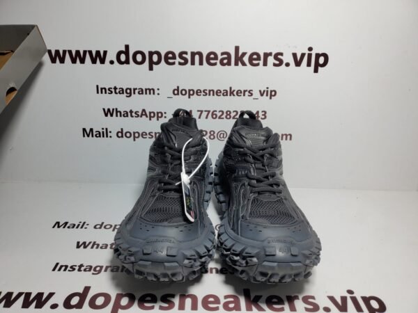 balenciaga_defender_black_685613_w2ra6_1000_1976BC697361E-scaled-1.jpg Balenciaga Defender Black 685613 W2RA6 1000