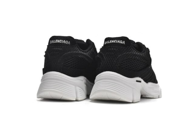 Balenciaga Phantom Sneaker Black White 679339 W2E96 1090