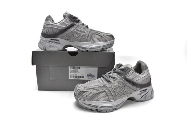 Balenciaga Phantom Sneaker Grey 679339 W2E91 1715
