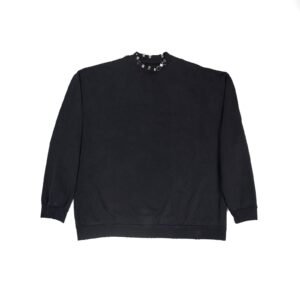 balenciaga_pierced_round_sweatshirt_oversized_in_black_faded__762718tpvd91055_1971C4A5BFF1F.jpg Balenciaga Pierced Round Sweatshirt Oversized in Black Faded 762718TPVD91055