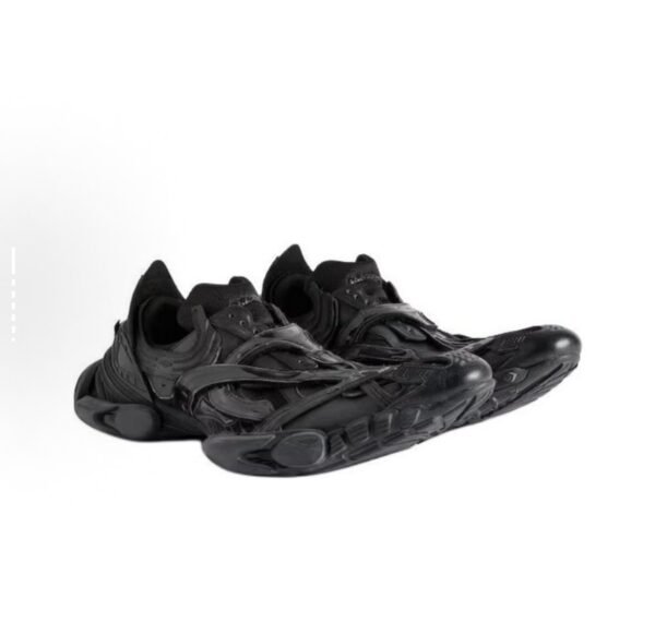 balenciaga_reptile_black_799518wrptl1000_1C6FAA391A41B.jpg Balenciaga Reptile Black 799518WRPTL1000
