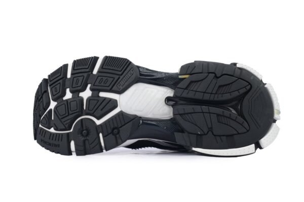 balenciaga_runner7_sneaker__white_black_72774_w3rmu_9010_1C6D36C809412.jpg Balenciaga Runner7 Sneaker 'White Black'72774 W3RMU 9010