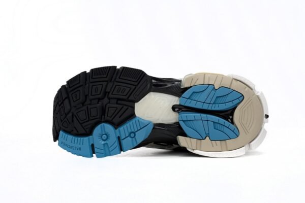 balenciaga_runner_beige_grey_blue_677402_w5rh6_0312_1A748EA5AA914.jpg Balenciaga Runner Beige Grey Blue 677402 W5RH6 0312